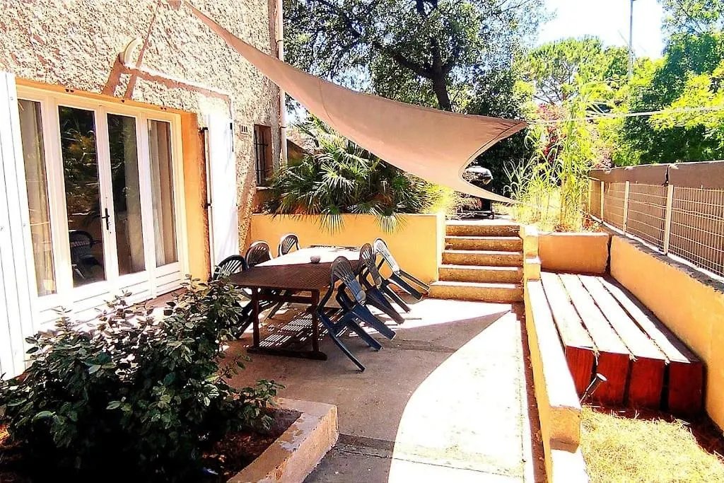 Grand Bas De Villa Au Calme Faux 3 Pieces De 63 M La Valette-du-Var 0*,  Frankrig