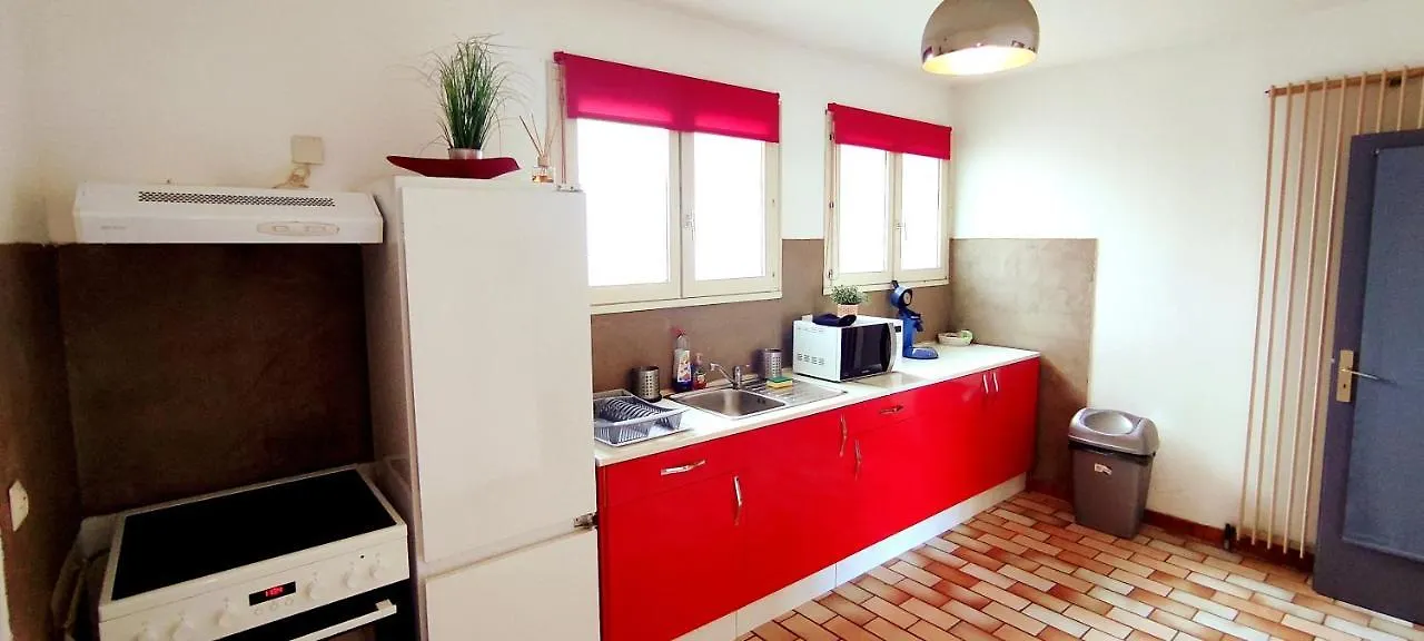 Feriehus Grand Bas De Villa Au Calme Faux 3 Pieces De 63 M La Valette-du-Var Frankrig